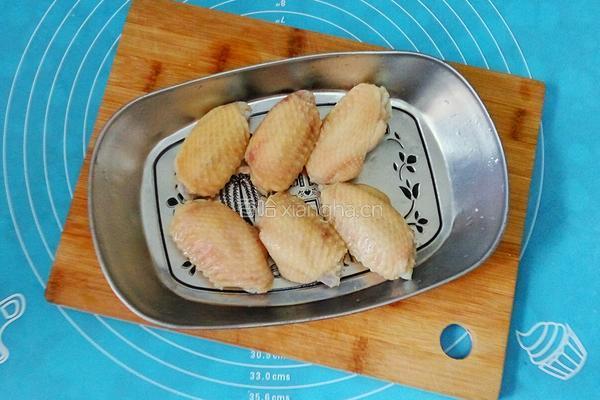 红烧鸡翅土豆的做法图解3
