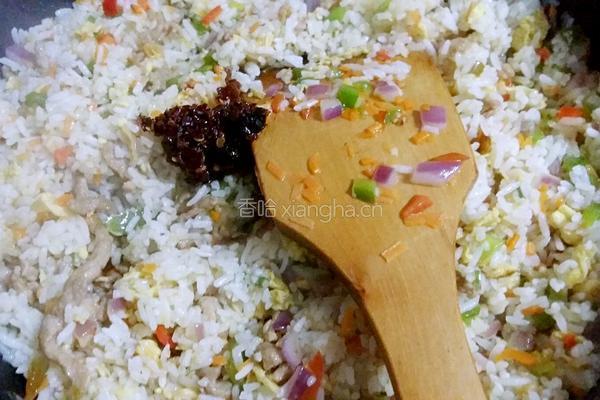 香辣肉丝炒饭的做法图解9