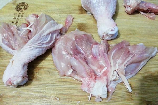 煎鸡腿肉的做法图解2