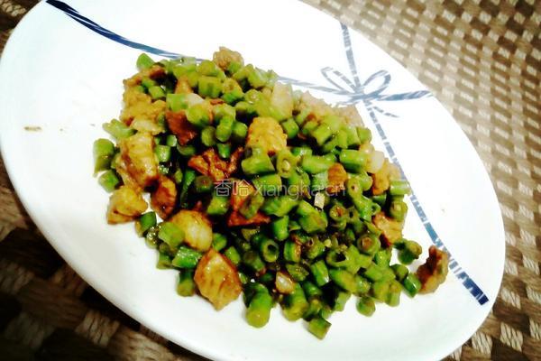 豇豆肉丁的做法图解7