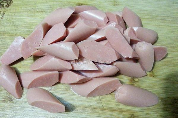 火腿肠炒榨菜的做法图解2