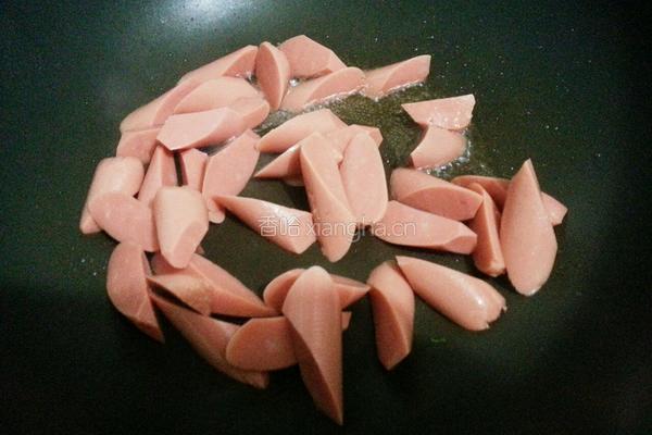火腿肠炒榨菜的做法图解3