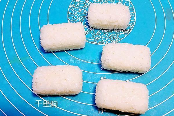 鸡蛋寿司的做法图解3