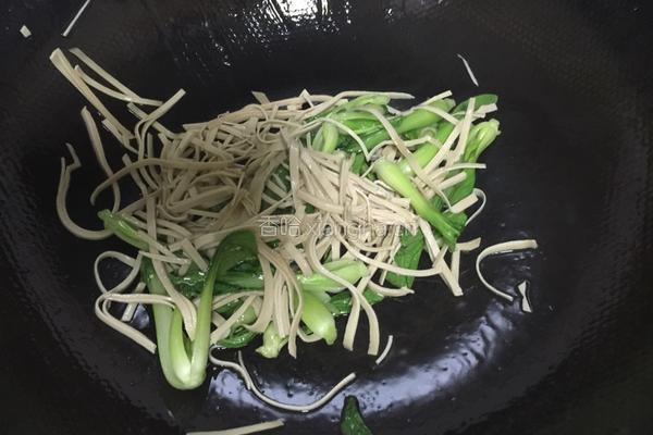 千张菜心的做法图解4