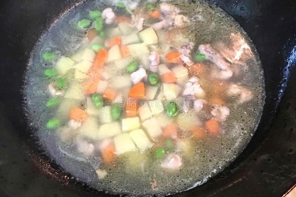 咖喱鸡肉土豆饭的做法图解5