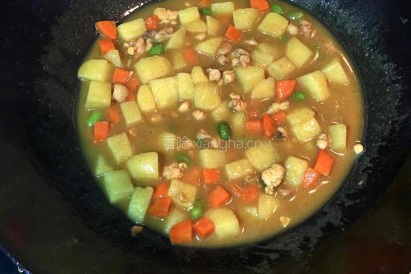 咖喱鸡肉土豆饭的做法图解7