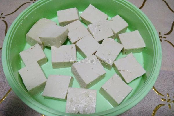 自制豆腐乳的做法图解1