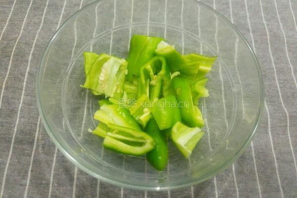 莲藕红烧肉的做法图解3