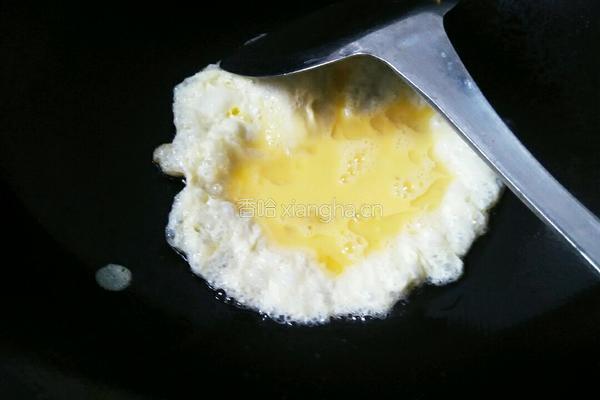 鸡蛋卷心菜炒面条的做法图解6