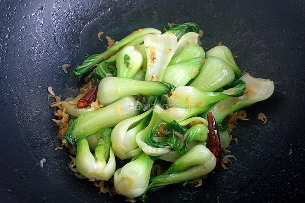 油菜炒虾皮的做法图解6
