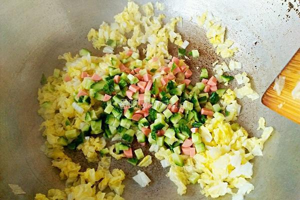 芝士炒饭的做法图解5