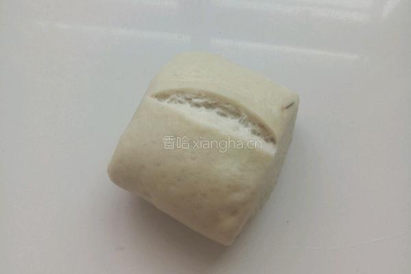 香煎鸡蛋馒头片的做法图解1