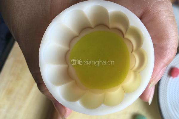 彩色冰皮月饼的做法图解12