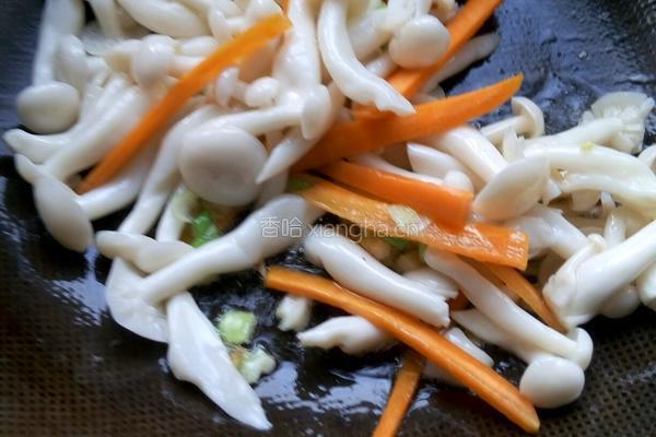素炒白玉菇的做法图解5