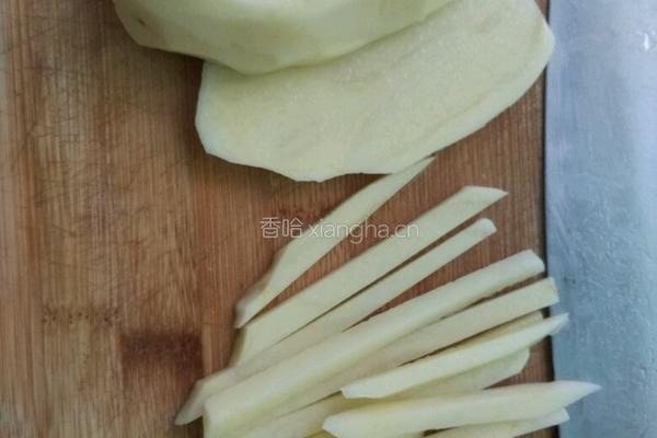 自制肯德基炸薯条的做法图解2