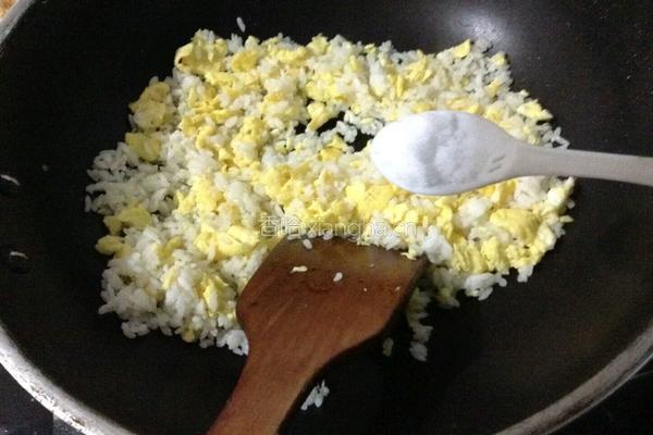 肉松蛋炒饭的做法图解5