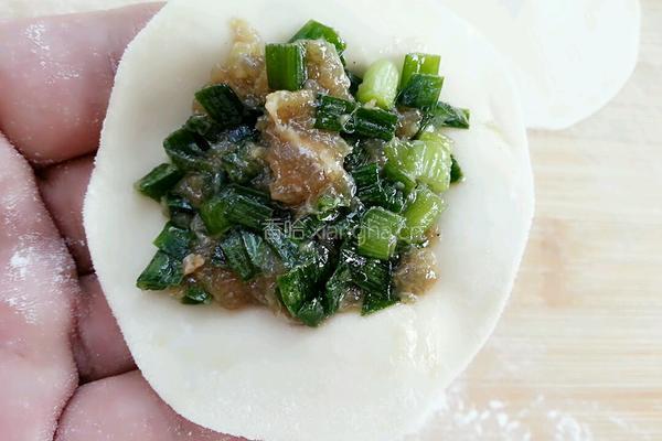 韭菜肉馅饺子的做法图解10
