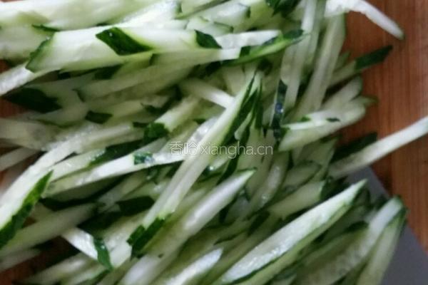 麻汁杂拌的做法图解1