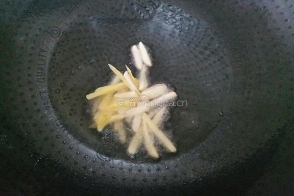 腊肉炒西芹的做法图解4
