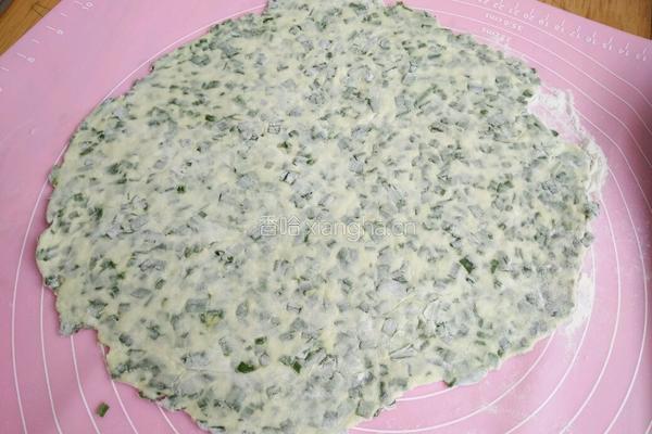 韭菜面片的做法图解3