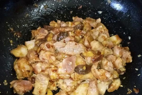 香菇酱肉的做法图解6