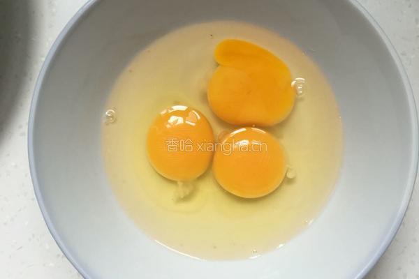 韭菜焖土鸡蛋的做法图解3