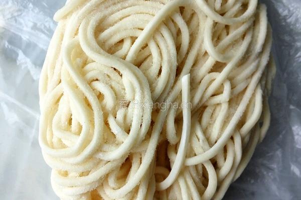 辣椒肉丝炒面的做法图解1