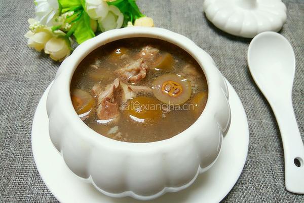 青橄榄瘦肉汤的做法图解7
