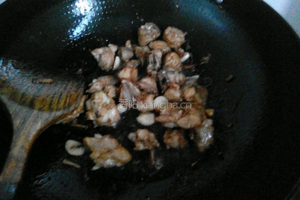 腐乳汁杏鲍菇烧鸡的做法图解6
