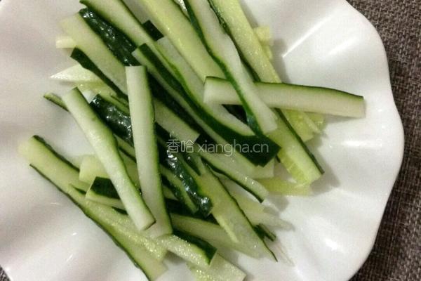 黄瓜汤的做法图解2