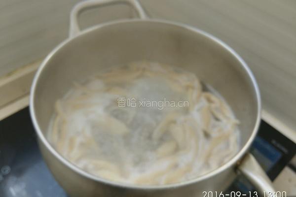 炒荞麦鱼的做法图解8