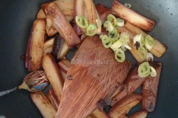 东北茄子炖土豆酱的做法图解4