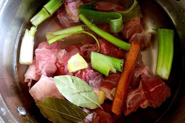豆腐烩牛肉的做法图解3