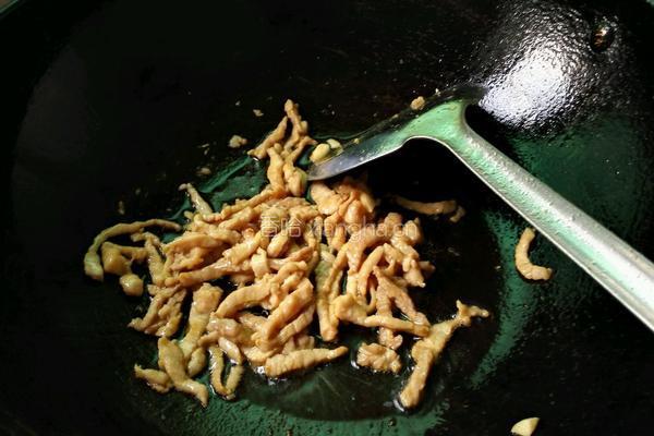 青椒肉丝的做法图解3
