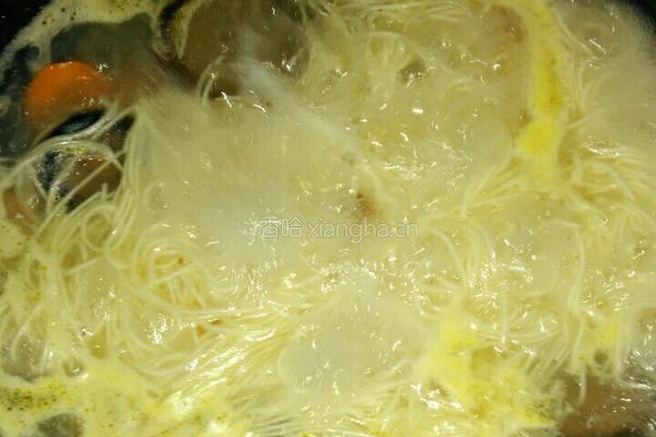 香菇牛肉面的做法图解3