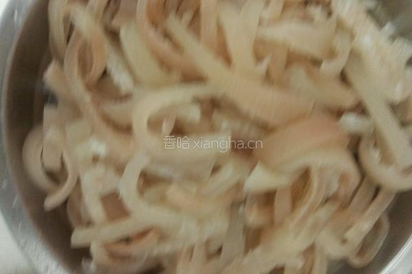水晶肉皮冻的做法图解3