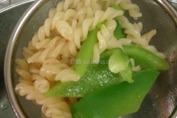 家庭版黑椒猪肉面的做法图解15