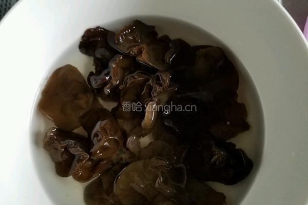 素炒荷兰豆的做法图解3