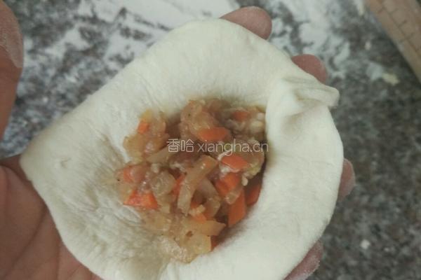 三色萝卜丝包子的做法图解12