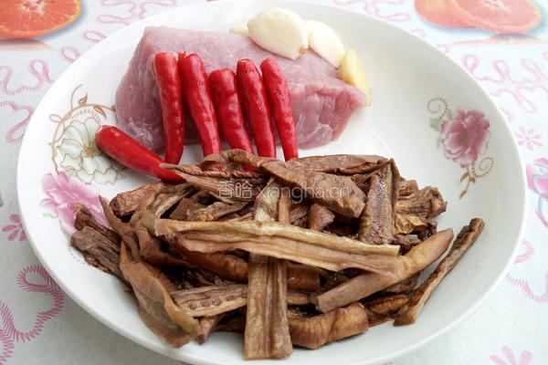 茄子干炒肉的做法图解3