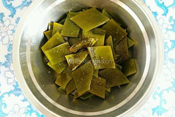酸辣海带根的做法图解2