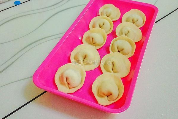 芹菜虾仁饺子的做法图解18