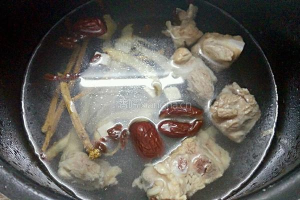 药膳排骨汤的做法图解5
