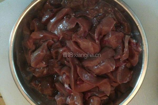芹菜炒猪肝的做法图解4
