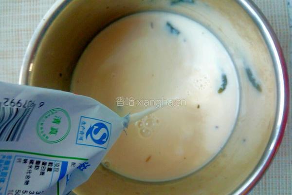 简易奶茶的做法图解4