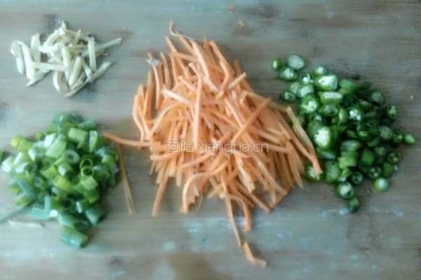 麻香土豆丝的做法图解2