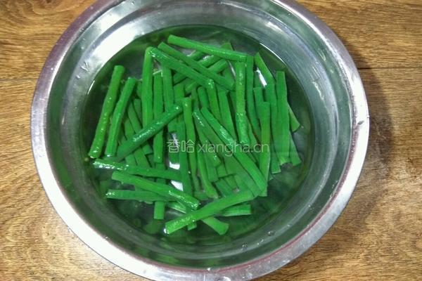 蒜拌豆角的做法图解5