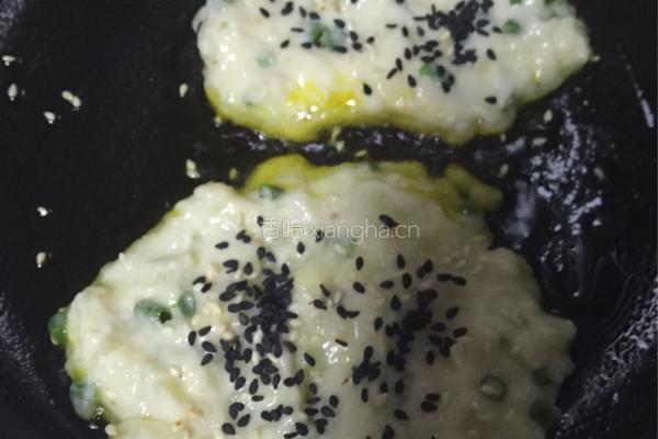 土豆泥煎饼的做法图解5