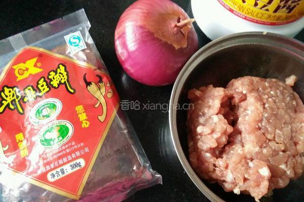 米线肉酱的做法图解1