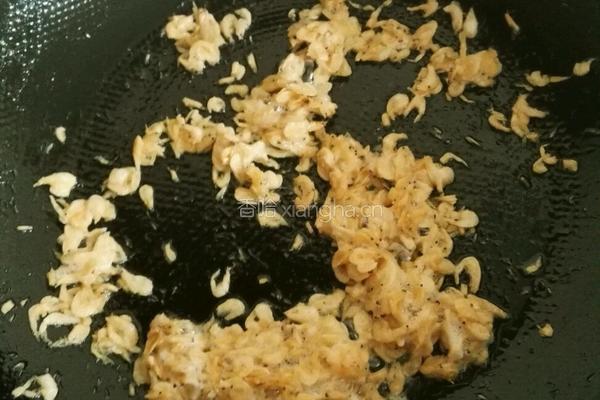 包菜虾皮饼的做法图解4